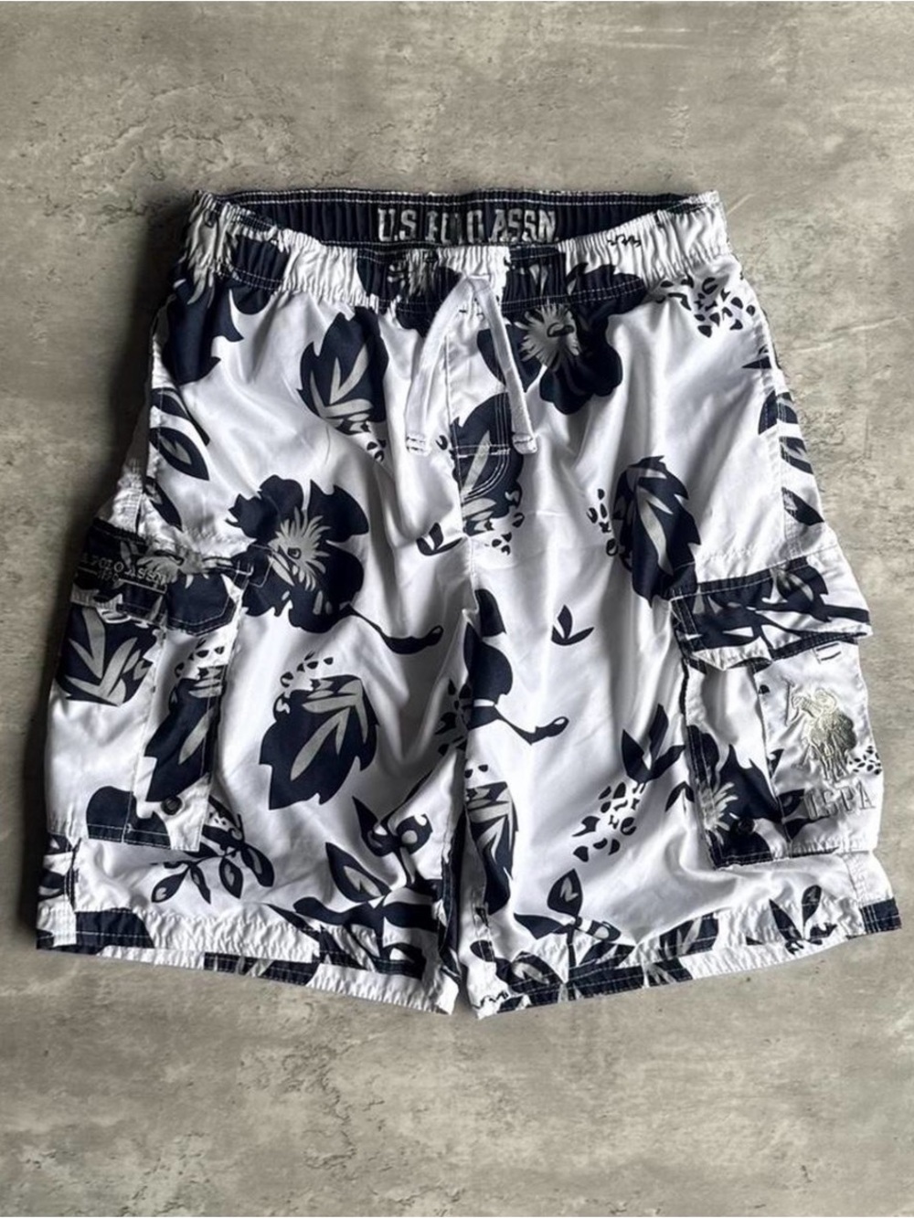 vintage 2000s us polo assn super baggy grunge white navy floral surf style board